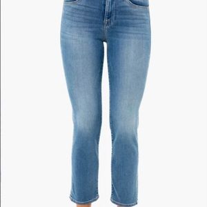 Frame Le High Straight jean in Rosemead sand 25